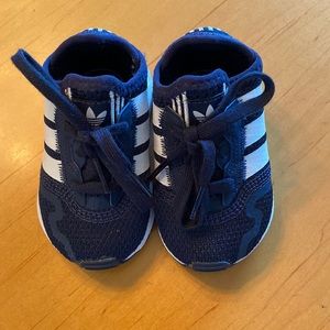 Adidas Toddler Tennis Shoe